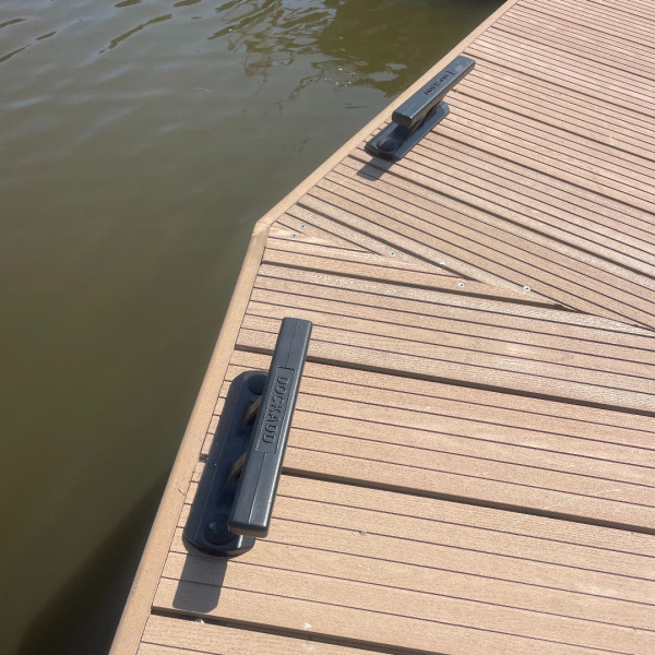 Zwarte aluminium bolder
